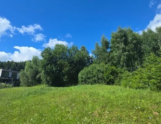 участок  в КП Лес и река, 14 км от МКАД