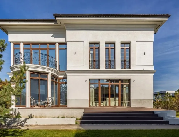 дом  в КП Новорижский, 19 км от МКАД