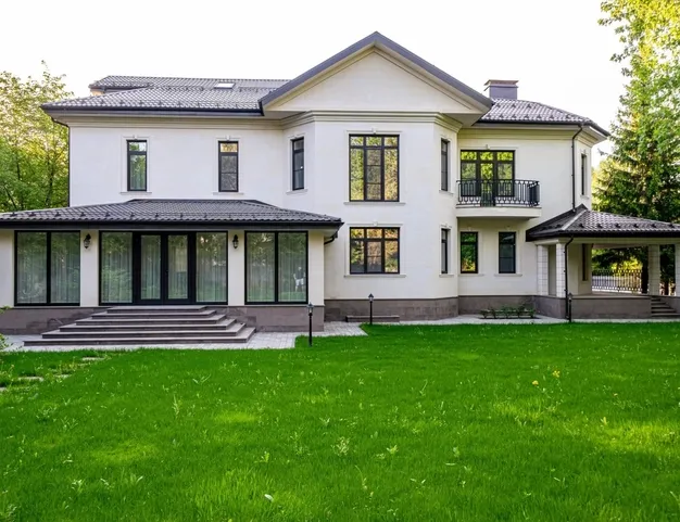 дом  в КП Резиденции Бенилюкс, 19 км от МКАД