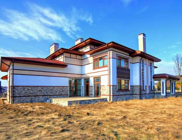 дом  в КП Монтевиль, 23 км от МКАД