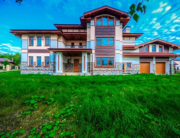 дом  в КП Монтевиль, 23 км от МКАД