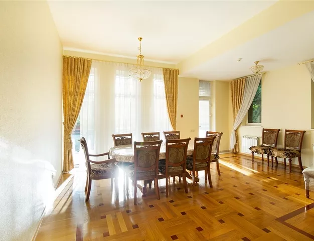 дом  в КП Барвиха-49, 7 км от МКАД