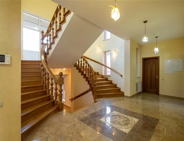 дом  в КП Барвиха-49, 7 км от МКАД