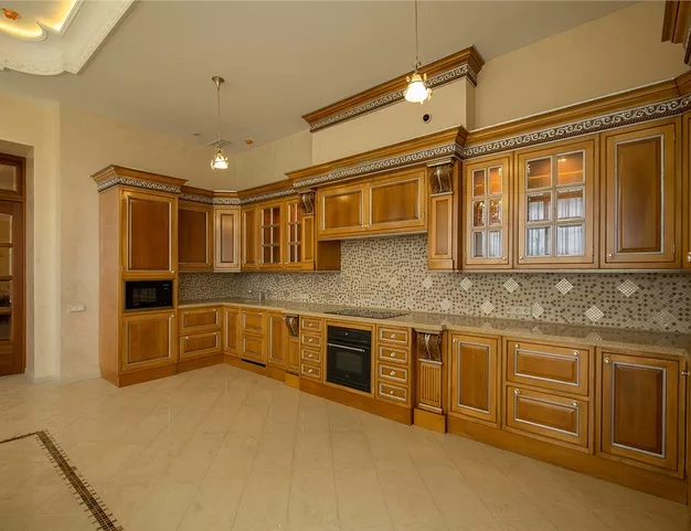 дом  в КП Монолит, 24 км от МКАД