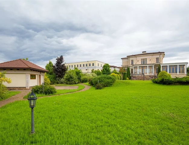 дом  в КП Монолит, 24 км от МКАД