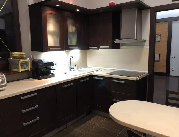 дом  в КП Глухово, 10 км от МКАД