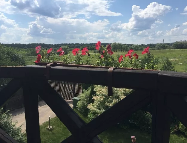 дом  в КП Глухово, 10 км от МКАД