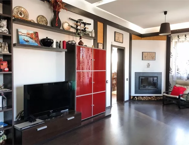 дом  в КП Глухово, 10 км от МКАД