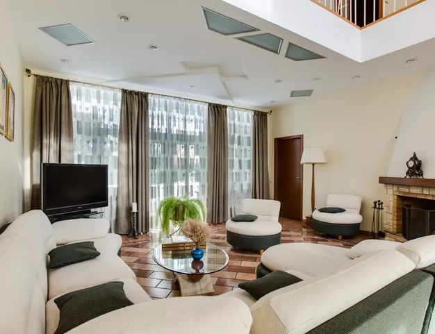 дом  в КП Шульгино, 7 км от МКАД