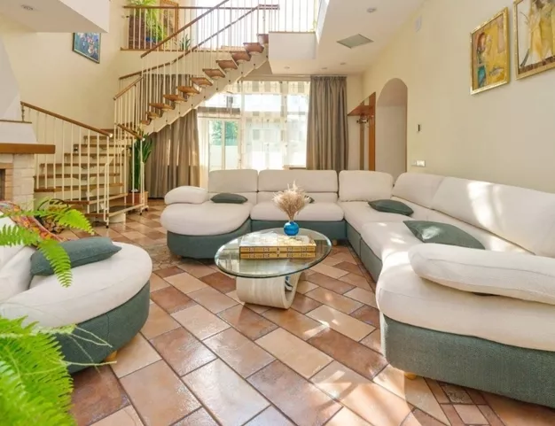 дом  в КП Шульгино, 7 км от МКАД