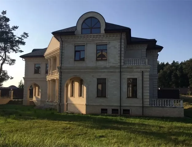 дом  в КП Усадьбы Архангельское, 10 км от МКАД