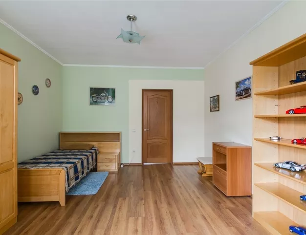 дом  в КП Пенаты, 15 км от МКАД