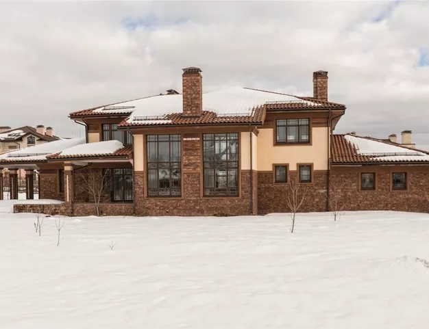 дом  в КП Миллениум Парк, 19 км от МКАД