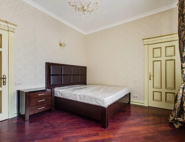 дом  в КП ПЖСК Полесье, 20 км от МКАД