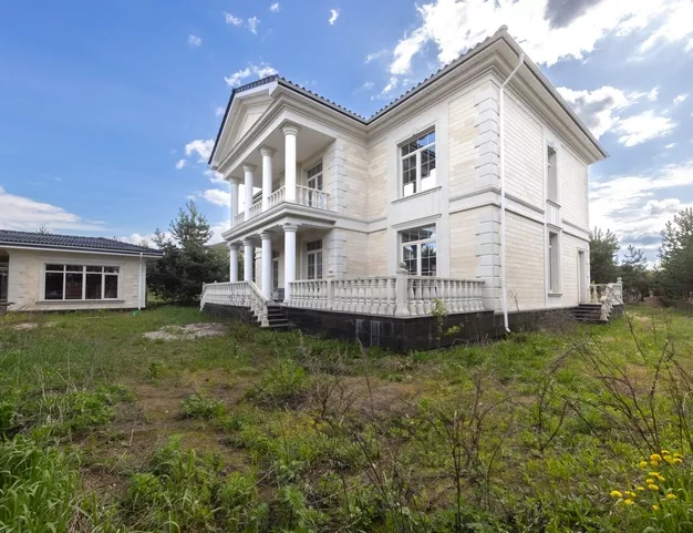 дом  в КП Ренессанс Парк, 19 км от МКАД