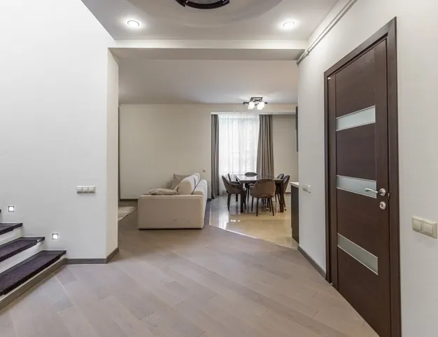 таунхаус  в КП Новоархангельское, 7 км от МКАД