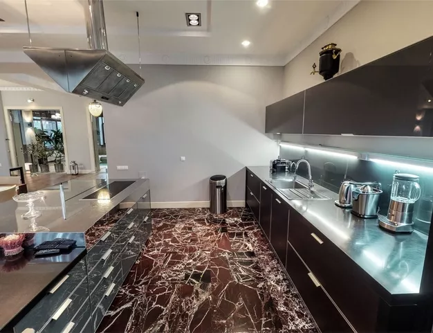 дом  в КП Лесной Простор, 19 км от МКАД