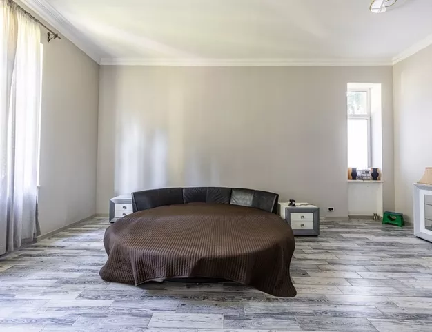 дом  в КП Лесной Простор, 19 км от МКАД