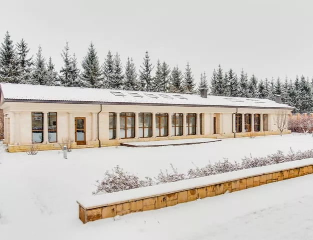 дом  в КП Монолит, 24 км от МКАД