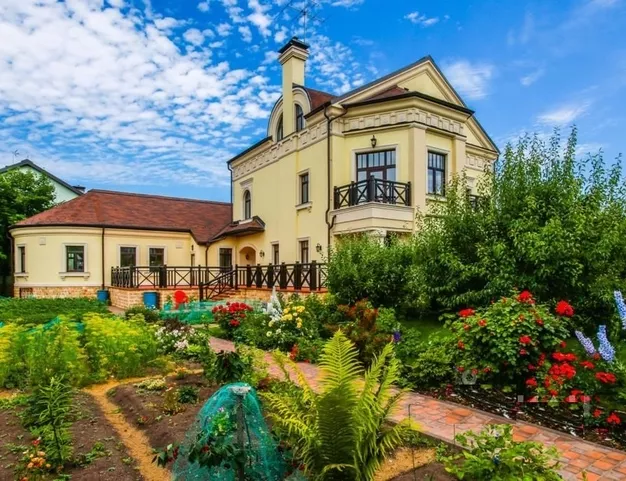 дом  в КП Усово, 12 км от МКАД