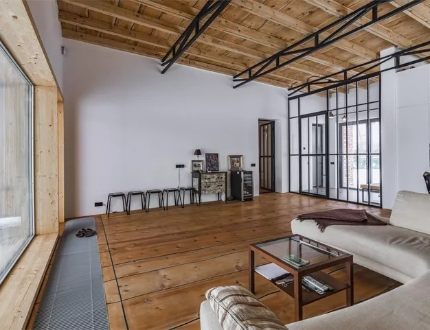 дом  в КП Новорижский, 19 км от МКАД