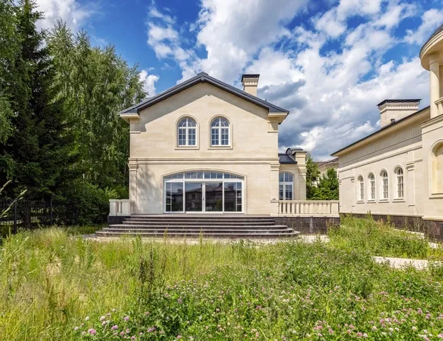 дом  в КП Миллениум Парк, 19 км от МКАД