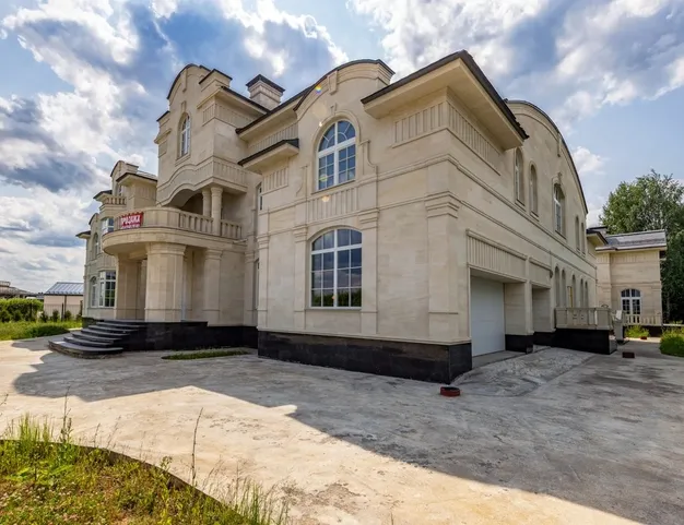 дом  в КП Миллениум Парк, 19 км от МКАД