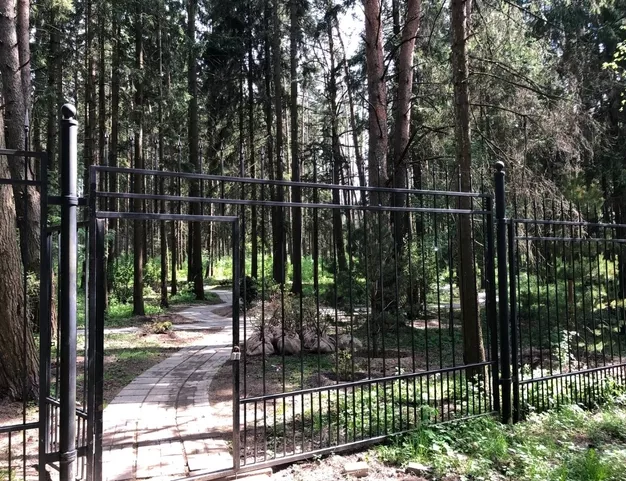 участок  в КП Ренессанс Парк, 19 км от МКАД