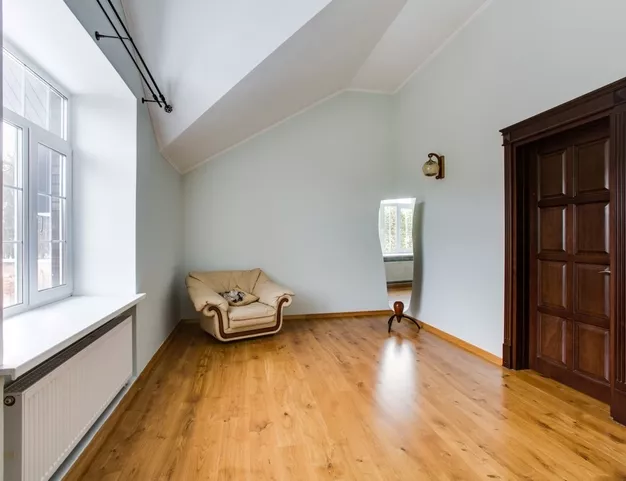 дом  в КП Шульгино, 7 км от МКАД