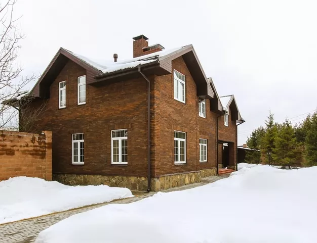 дом  в КП Шульгино, 7 км от МКАД