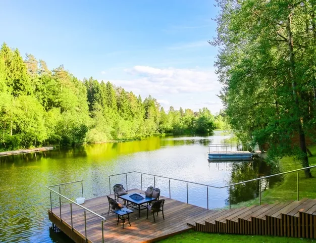 дом  в КП Липка, 9 км от МКАД