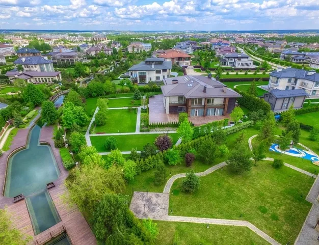 участок  в КП Миллениум Парк, 19 км от МКАД