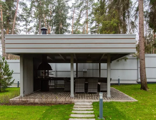 дом  в КП Липка, 9 км от МКАД