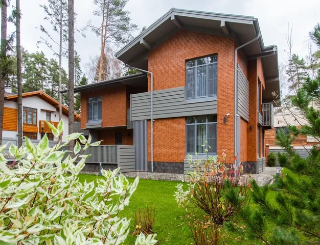 дом  в КП Липка, 9 км от МКАД