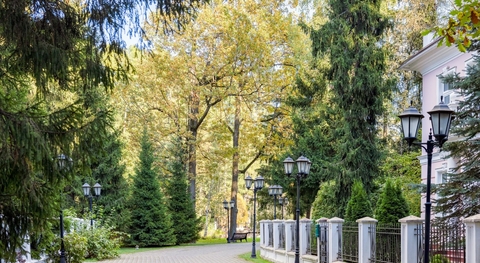 Лебединое озеро, 15 от МКАД