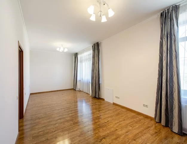 дом  в КП Монтевиль, 23 км от МКАД