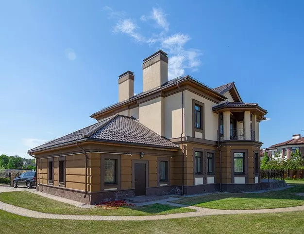 дом  в КП Монтевиль, 23 км от МКАД