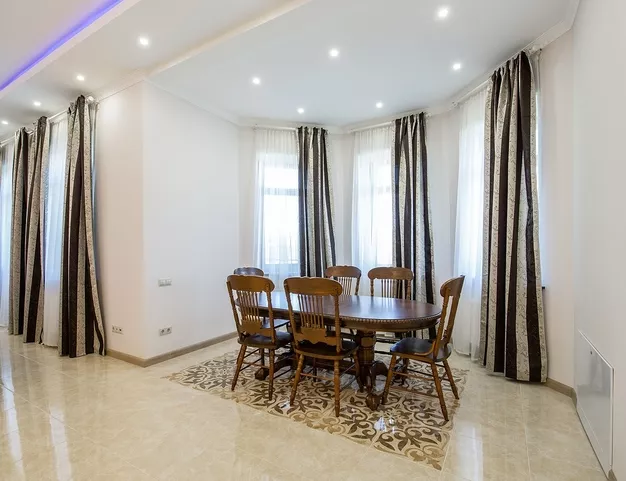 дом  в КП Монтевиль, 23 км от МКАД